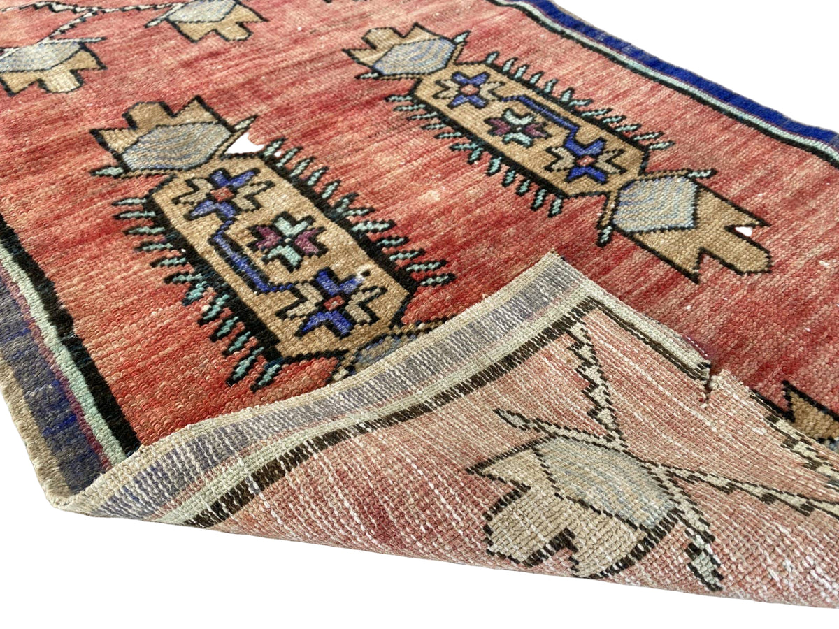 Handmade Wool Anatolian Rug 2x4ft