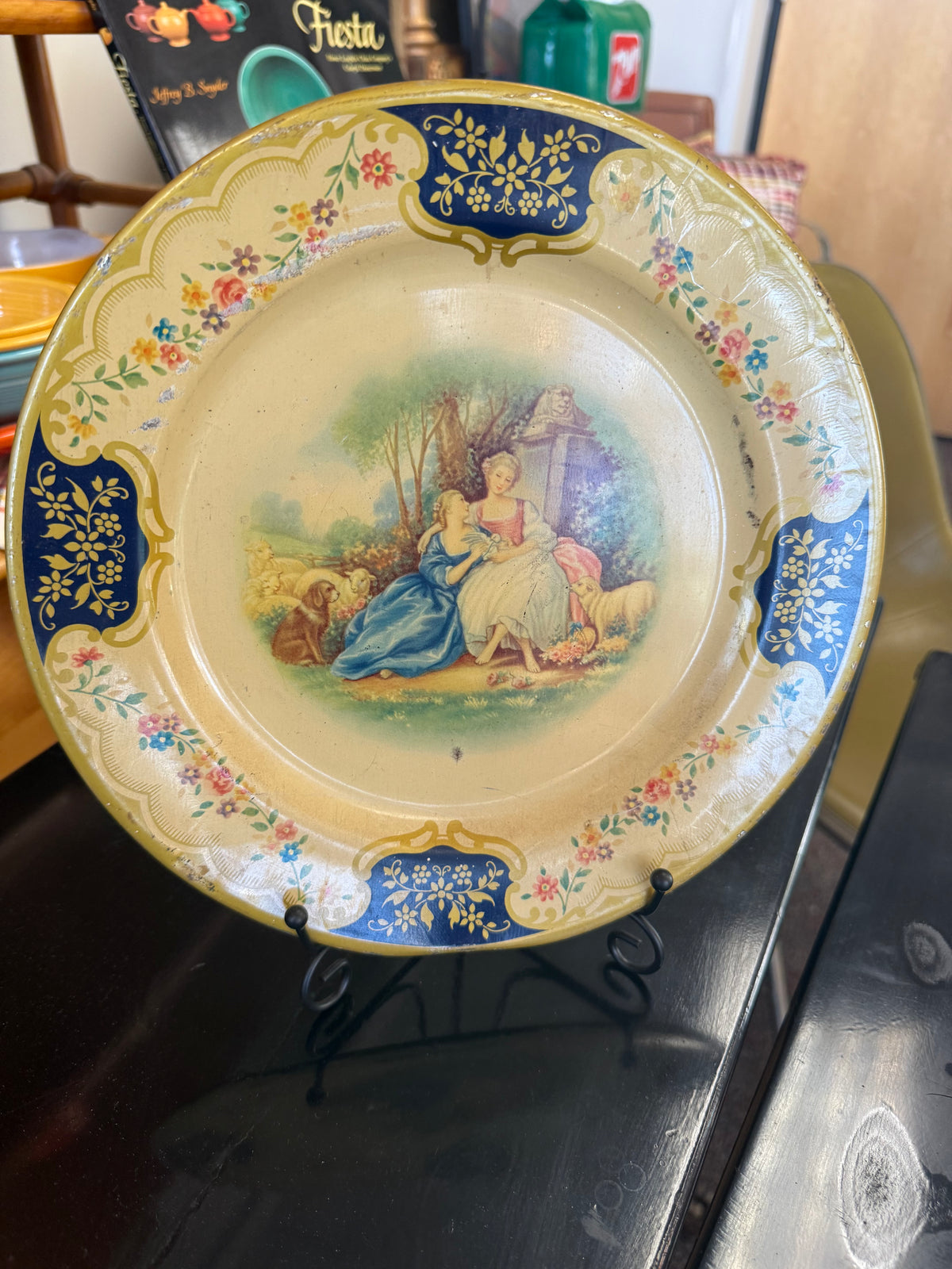 Vintage Baret Ware Tin Plates