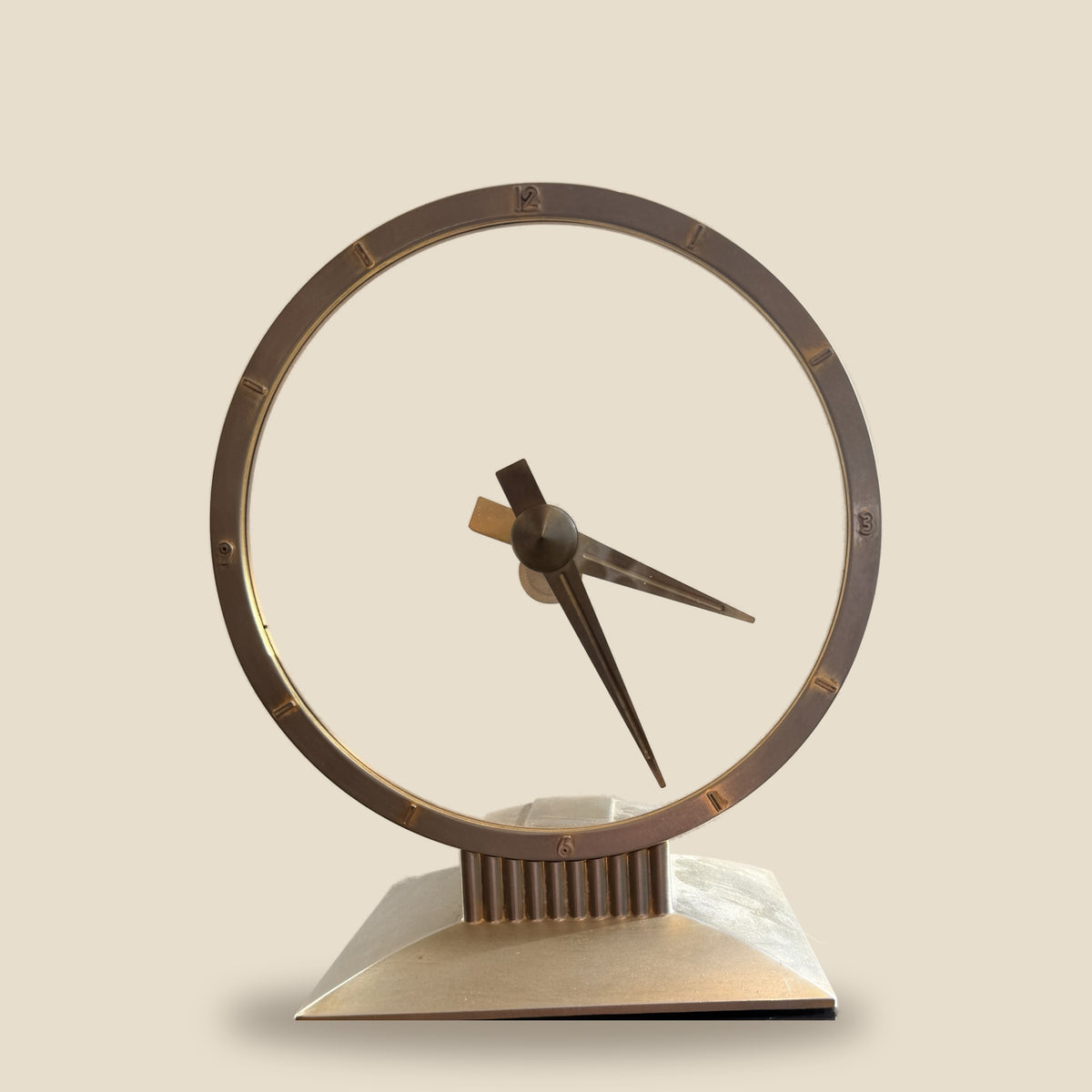 Jefferson Golden Hour mystery clock, front view