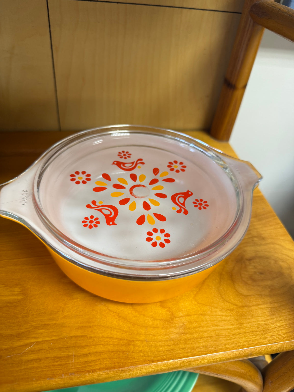 Vintage Pyrex Friendship Covered Dish